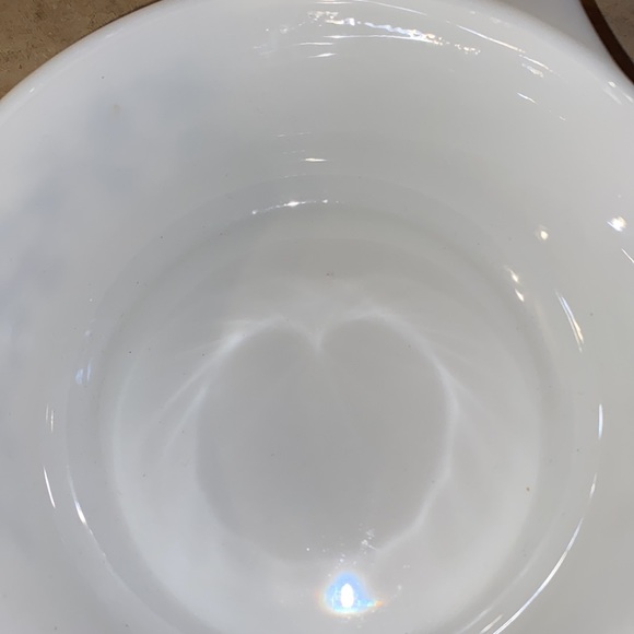 Pyrex 1970s Made in England Pyrex. Brown floral vine in white - Picture 6 of 11